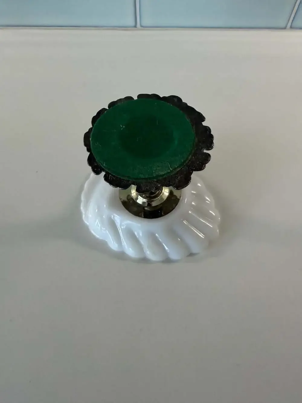 Vintage Milk Glass Seashell Trinket or Soap Dish on Ornate Metal Pedestal Base